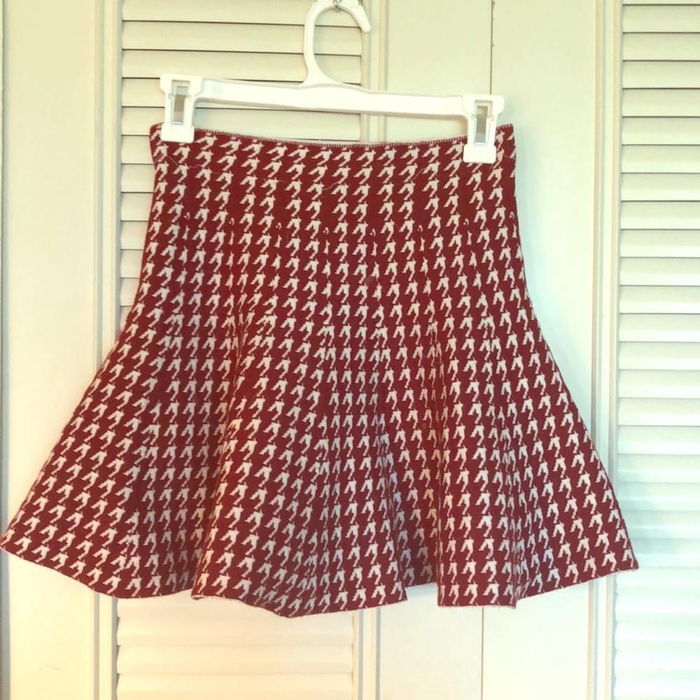 High waisted full skirt